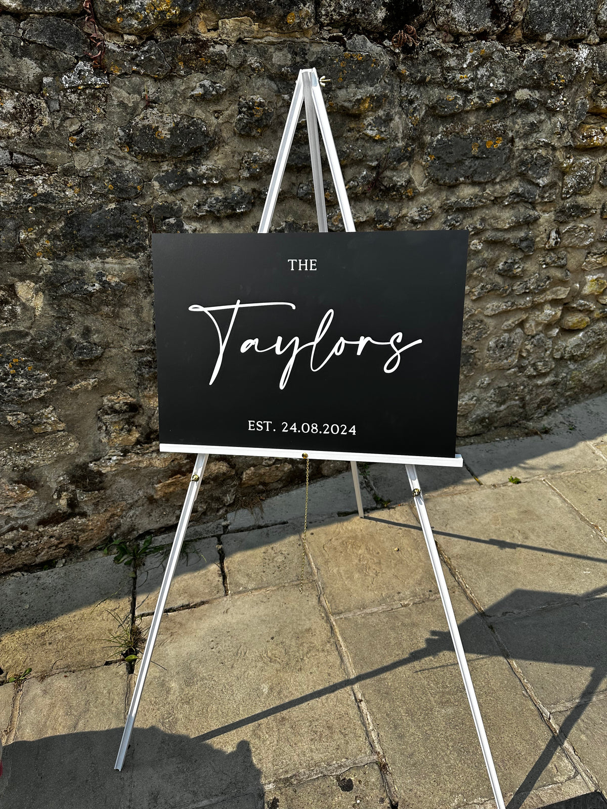 Welcome sign
