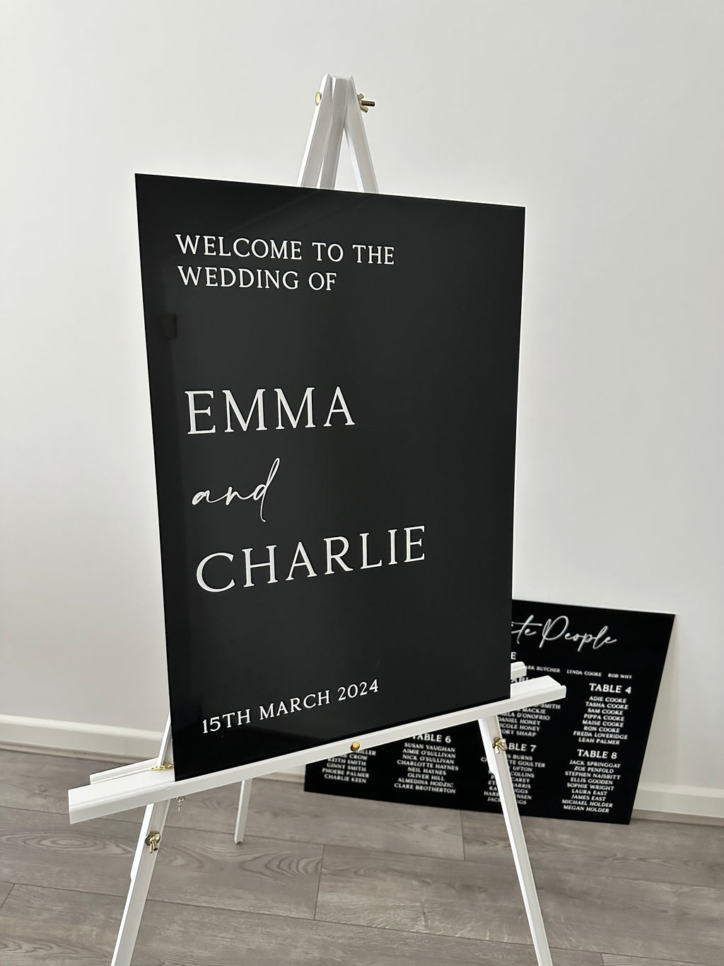 Welcome sign