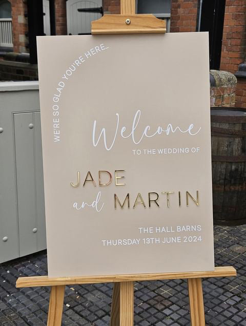 Welcome sign